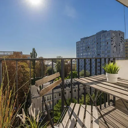 Stylish In Downtown By Renters *